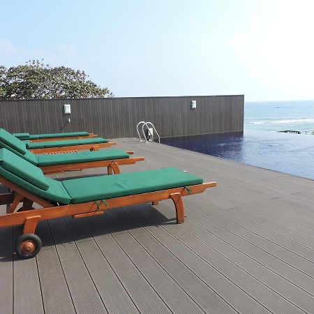 Joe'S Resort Унаватуна Екстериор снимка